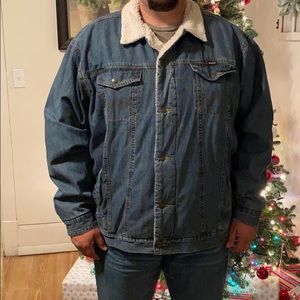 Wrangler Sherpa lined jean jacket